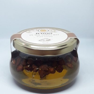 Honey with hazelnuts
